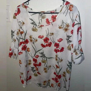Women's floral blouse size 3xl‎